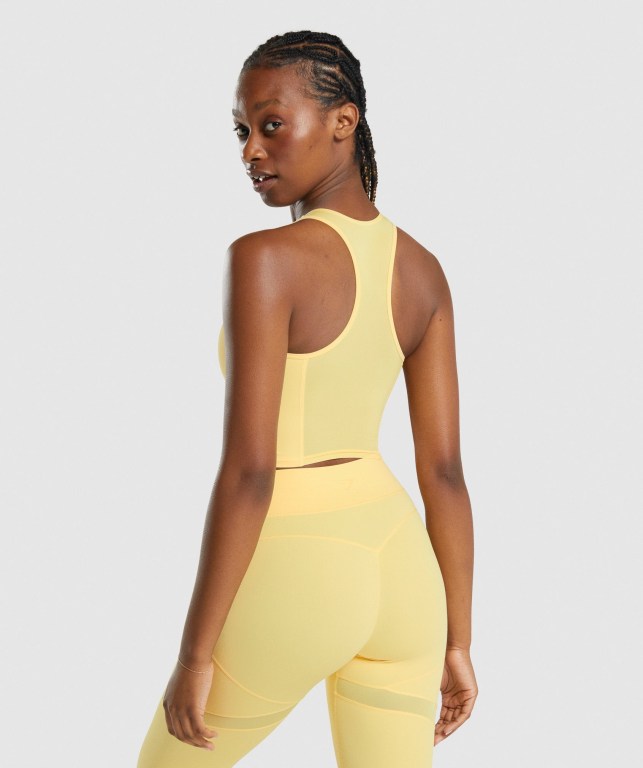 Camiseta Sin Mangas Running Gymshark Whitney Crop Amarillo | 8IcfmvgwpxG