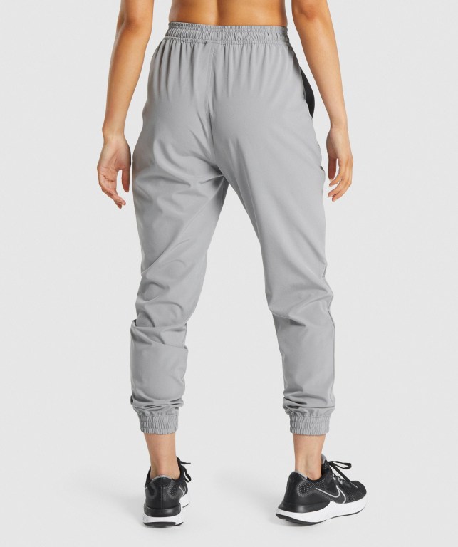 Pantalones Jogger Gymshark Entrenamiento Woven Gris | ca8GFYVwLIz