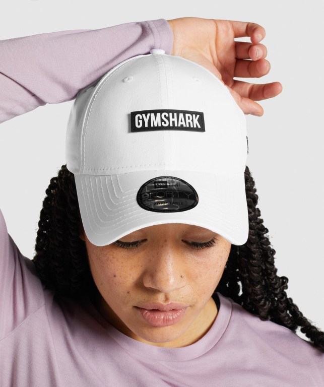 Sombreros Gymshark New Era GS 9Forty Snapback Blancas | NJSD2we4rvX